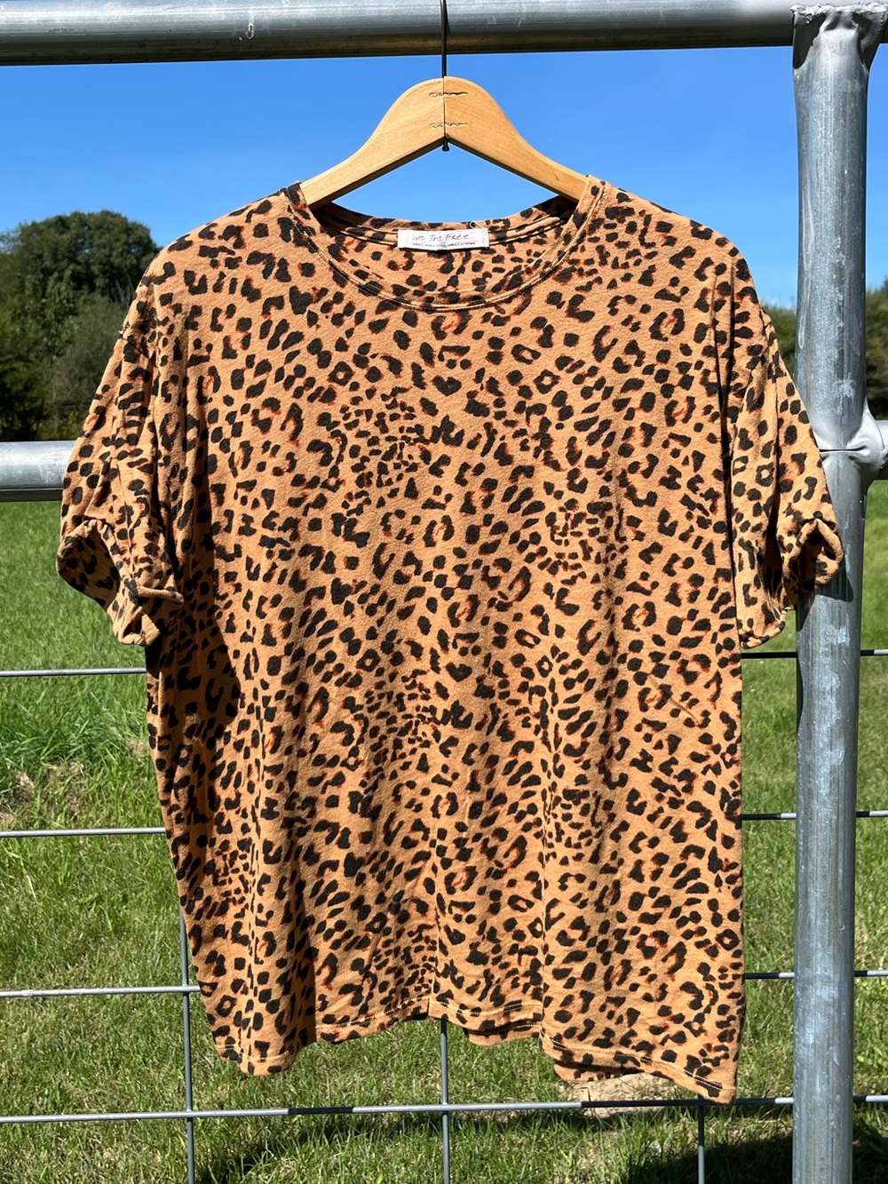 We The Free Clarity Leopard Cheetah Print T-Shirt Size S Boho Relaxed Fit Fall